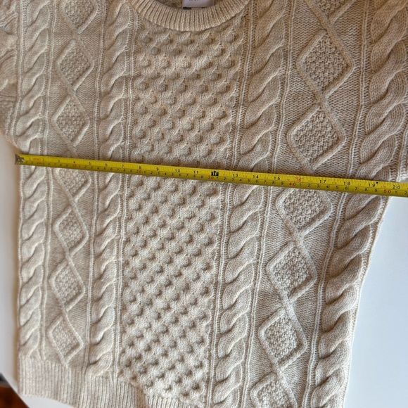 Wills 100% Wool Sweater Size S Cream Beige Cable Knit Men’s - Picture 10 of 15